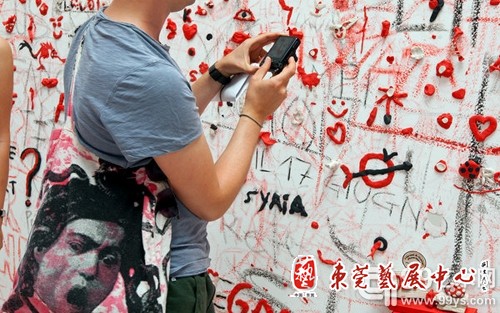 点击图片查看下一页 Urs Fischer “和真人一样”——Rudolf Stingel的蜡像