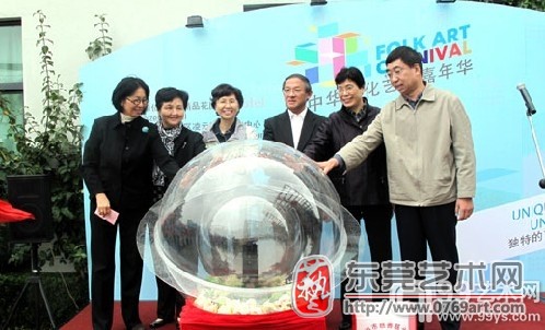 点击图片查看下一页